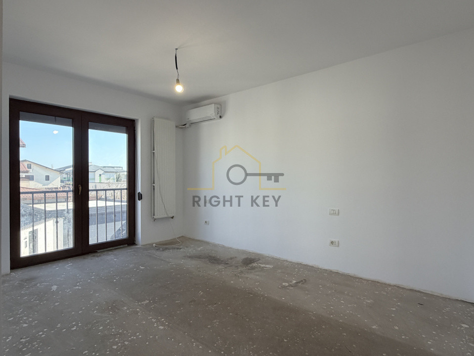 Oportunitate!Duplex 4 cam, 125mp, asfalt, toate utilitățile!Comision0%