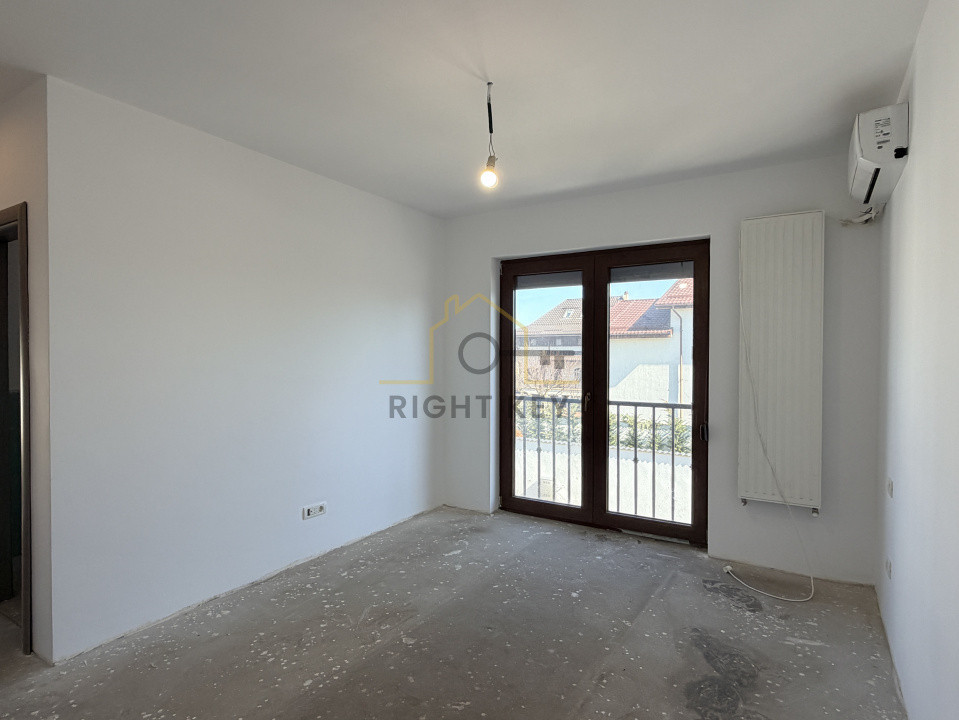 Oportunitate!Duplex 4 cam, 125mp, asfalt, toate utilitățile!Comision0%