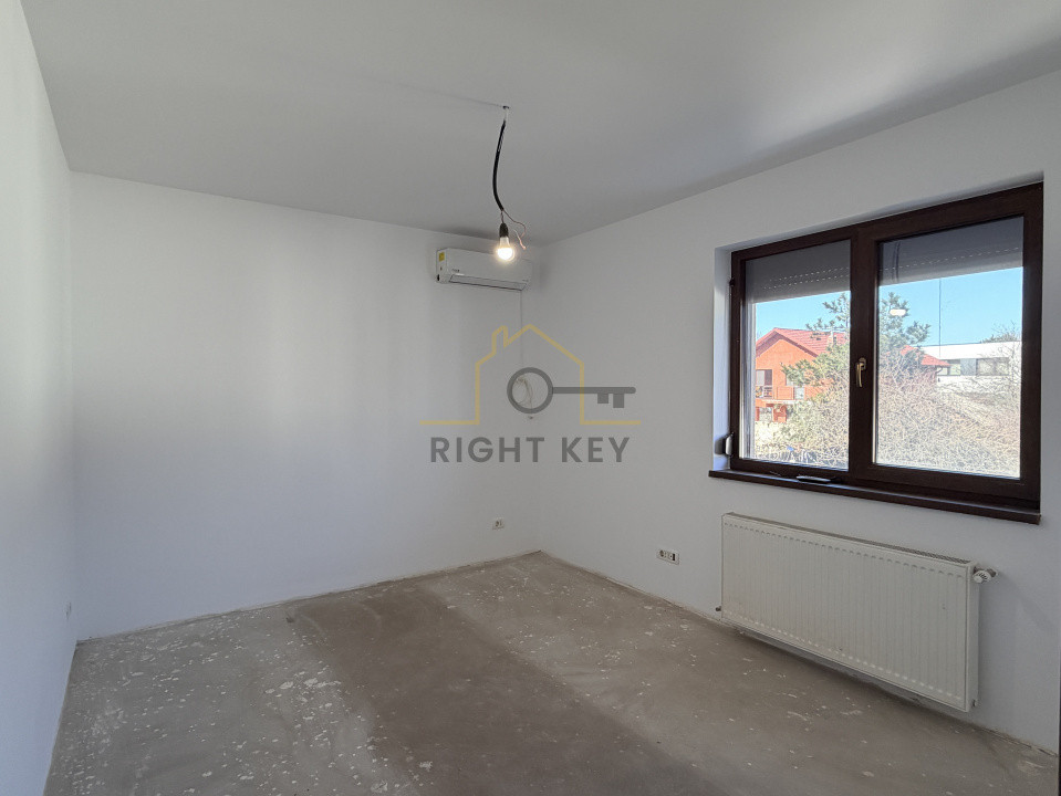 Oportunitate!Duplex 4 cam, 125mp, asfalt, toate utilitățile!Comision0%