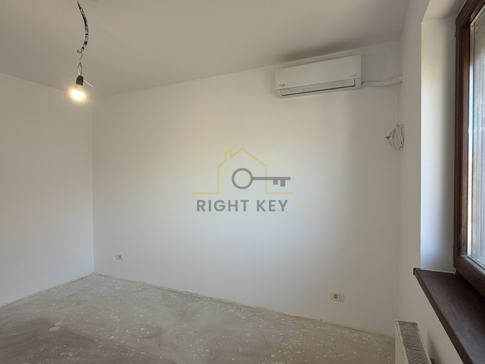 Oportunitate!Duplex 4 cam, 125mp, asfalt, toate utilitățile!Comision0%