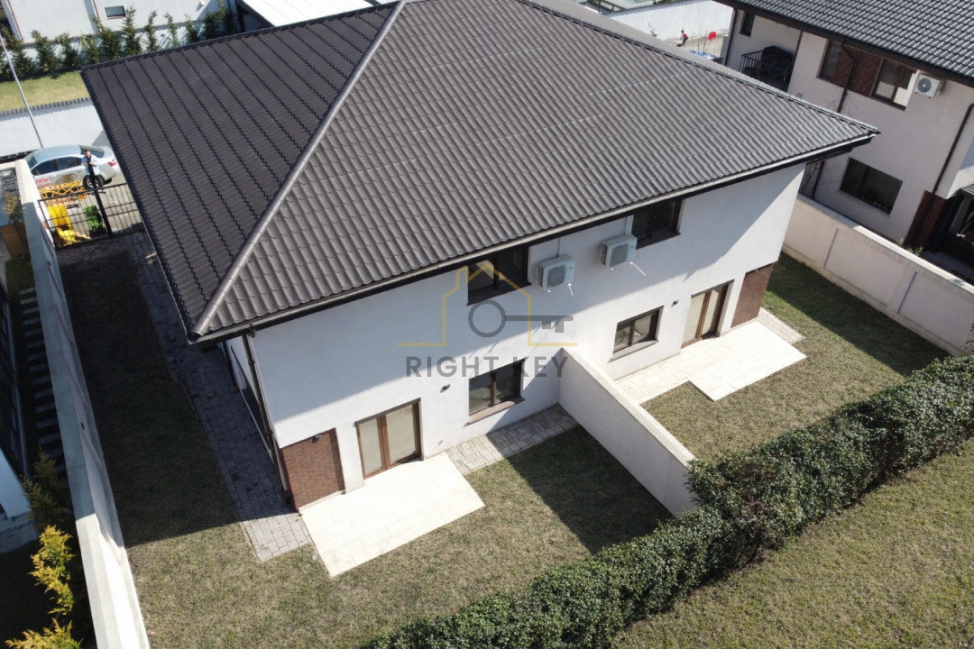 Oportunitate!Duplex 4 cam, 125mp, asfalt, toate utilitățile!Comision0%