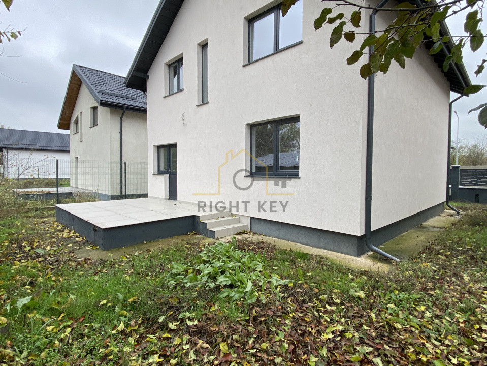 Mutare rapidă! Casa P+1+pod, 4 cam, 110mp, STB, utilități! Comision 0%