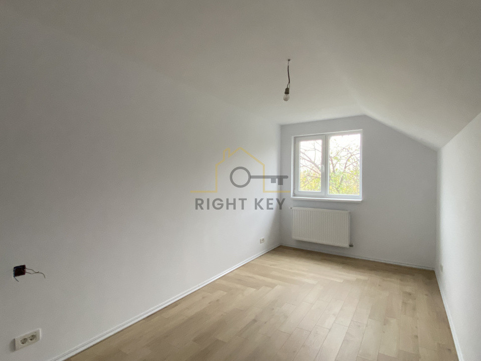 Mutare rapidă! Casa P+1+pod, 4 cam, 110mp, STB, utilități! Comision 0%