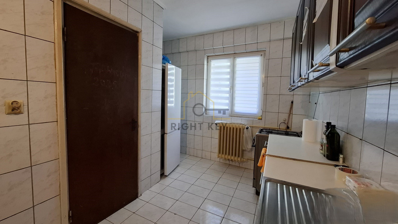 3 Camere Bloc reabilitat Drumul Taberei- metrou Valea Ialomitei