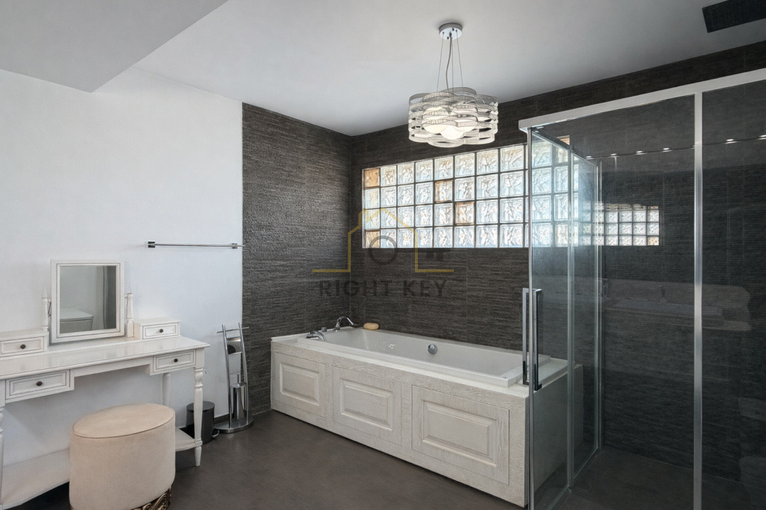 Vila Smart, Premium, 327mpu, 1000mpt, mobilata si utilata, 18kw!