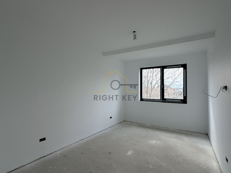 Oportunitate! Duplex P+1+M, 170mp, asfalt, utilitati! Comision 0%! 