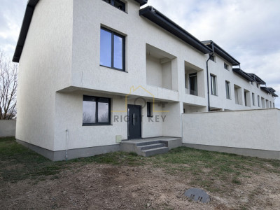 Oportunitate! Duplex P+1+M, 170mp, asfalt, utilitati! Comision 0%! 