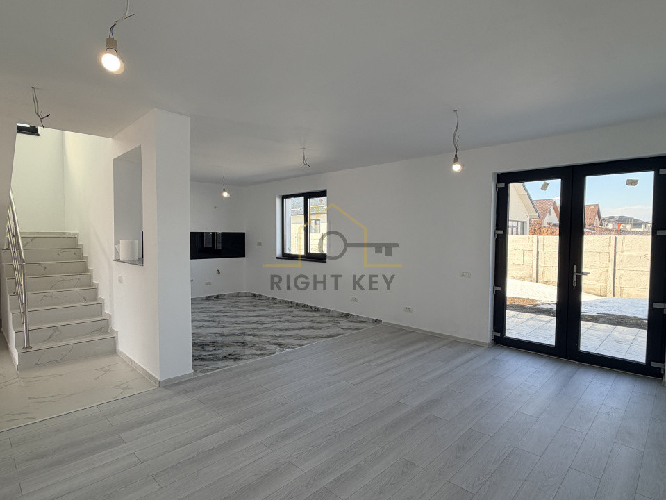 Casa P+1, 123mpu, 400mpt, toate utilitățile, asfalt, STB! Comision 0%