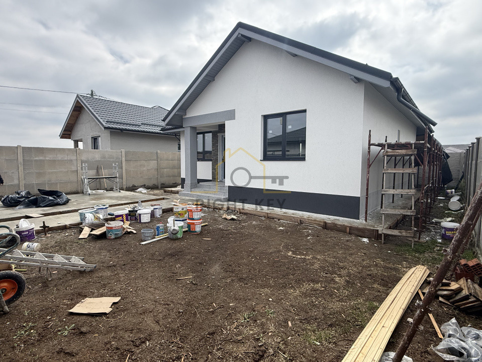 Casa Noua 3 Camere, Placa, STB in zona, Teren 280 mp, Comision 0%