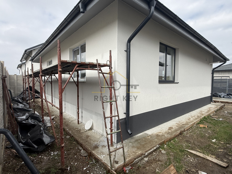 Casa Noua 3 Camere, Placa, STB in zona, Teren 280 mp, Comision 0%