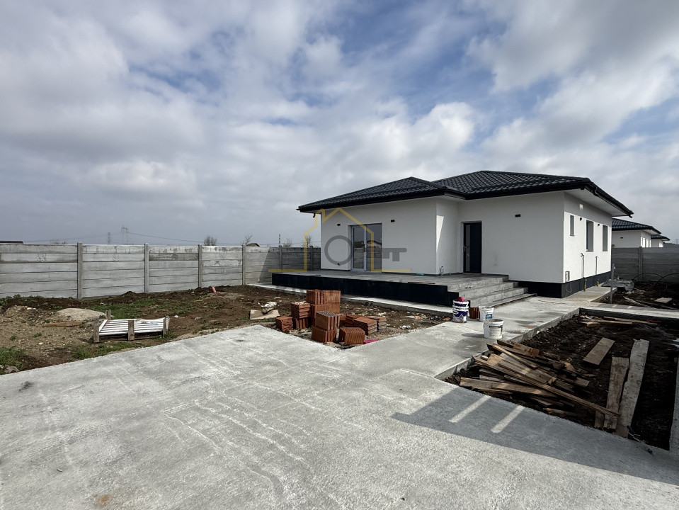 Casa Noua P+Pod, Clinceni, Teren 400 mp, Placa Beton, Comision 0%
