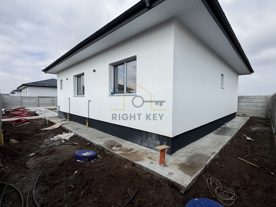 Casa Noua P+Pod, Clinceni, Teren 400 mp, Placa Beton, Comision 0%