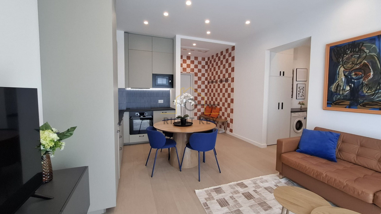 Apartament cu 2 camere, mobilat-utilat.  AVIATIEI - PROMENADA MALL