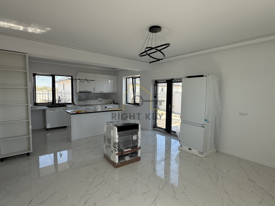 Casa P+Pod, 4 Cam, STB, Finisaje Premium, Fotovoltaice! Comision 0%!