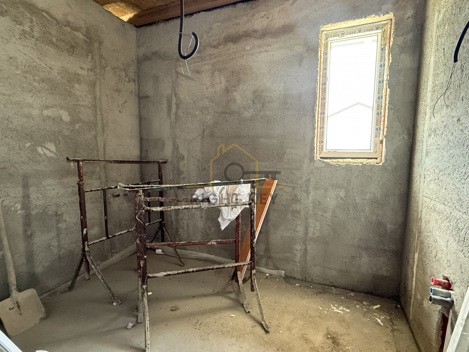 Casa Noua Ciorogarla, P+1+Pod, 5 Cam, STB, Utilitati, Comision 0%!