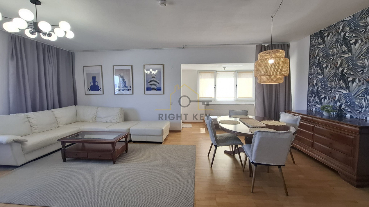 Apartament 3 camerere, 93 mp utili Lake View Supeb /  Parcare Subterana