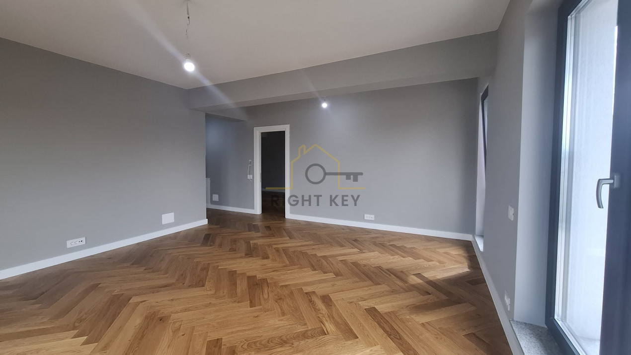 Apartament 3 camere in ansamblu nou/ 92 mp+ terasa 29mp/ Comision 0%