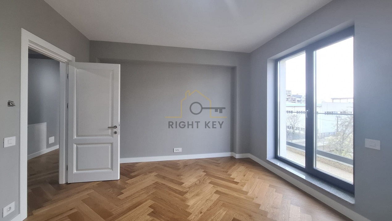 Apartament 3 camere in ansamblu nou/ 92 mp+ terasa 29mp/ Comision 0%