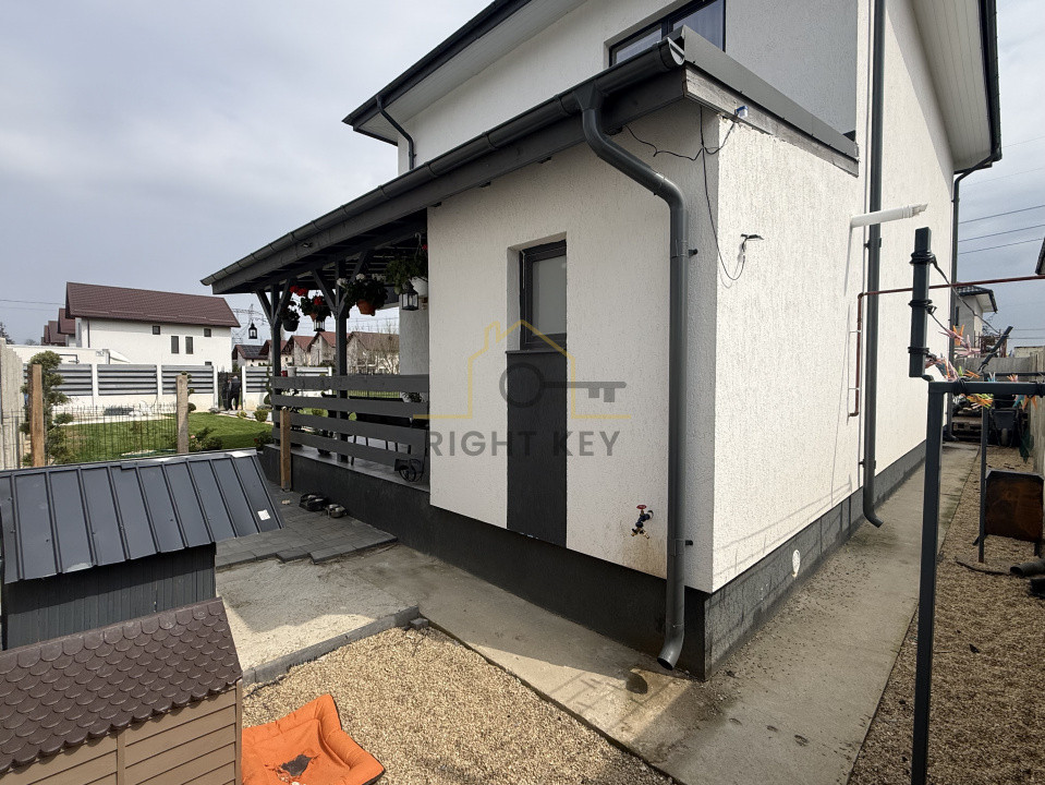 Casa Joita-Bacu, P+1+Pod, Placa, 4 Cam, Teren 425 mp, Comision 0%!