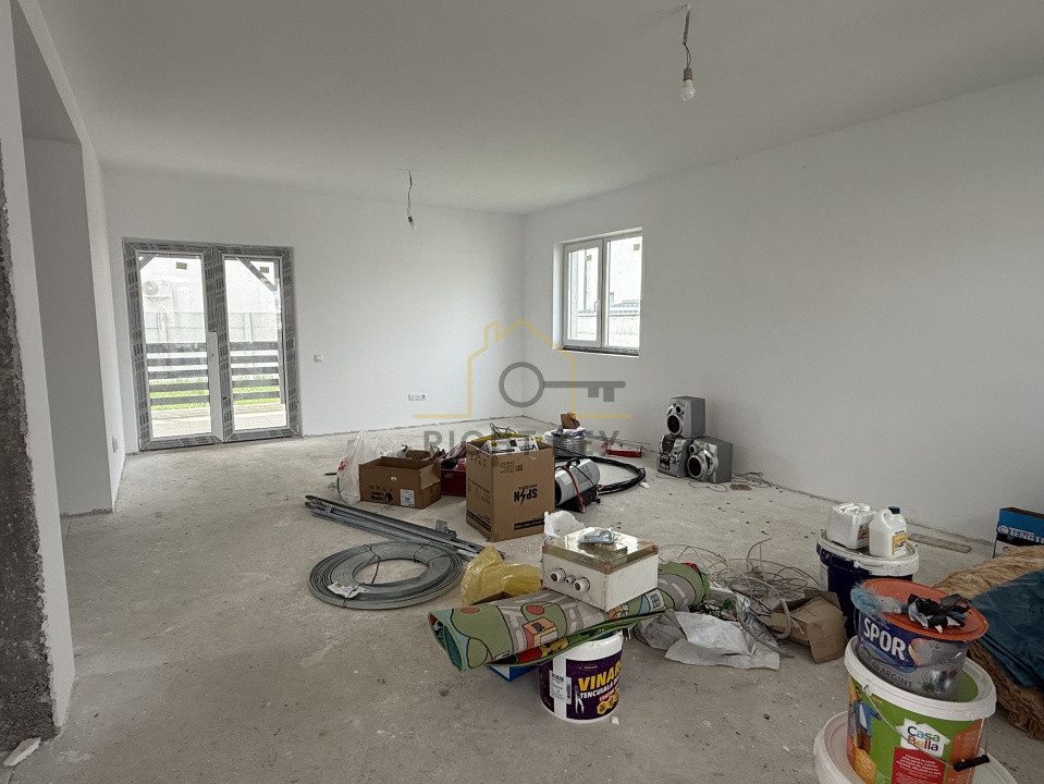 Casa Joita-Bacu, P+1+Pod, Placa, 4 Cam, Teren 425 mp, Comision 0%!