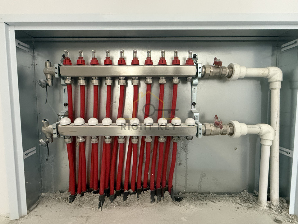 Casa Joita-Bacu, P+1+Pod, Placa, 4 Cam, Teren 425 mp, Comision 0%!