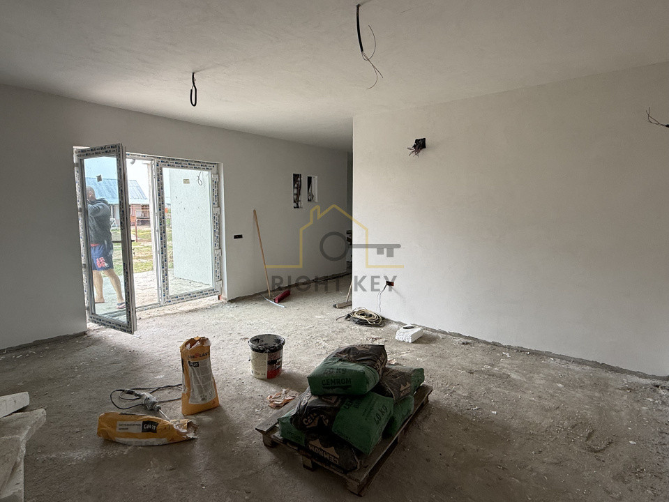 Casa Dragomiresti-Vale, P+Pod, 4 Cam, STB, Teren: 400mp, Comision 0%!