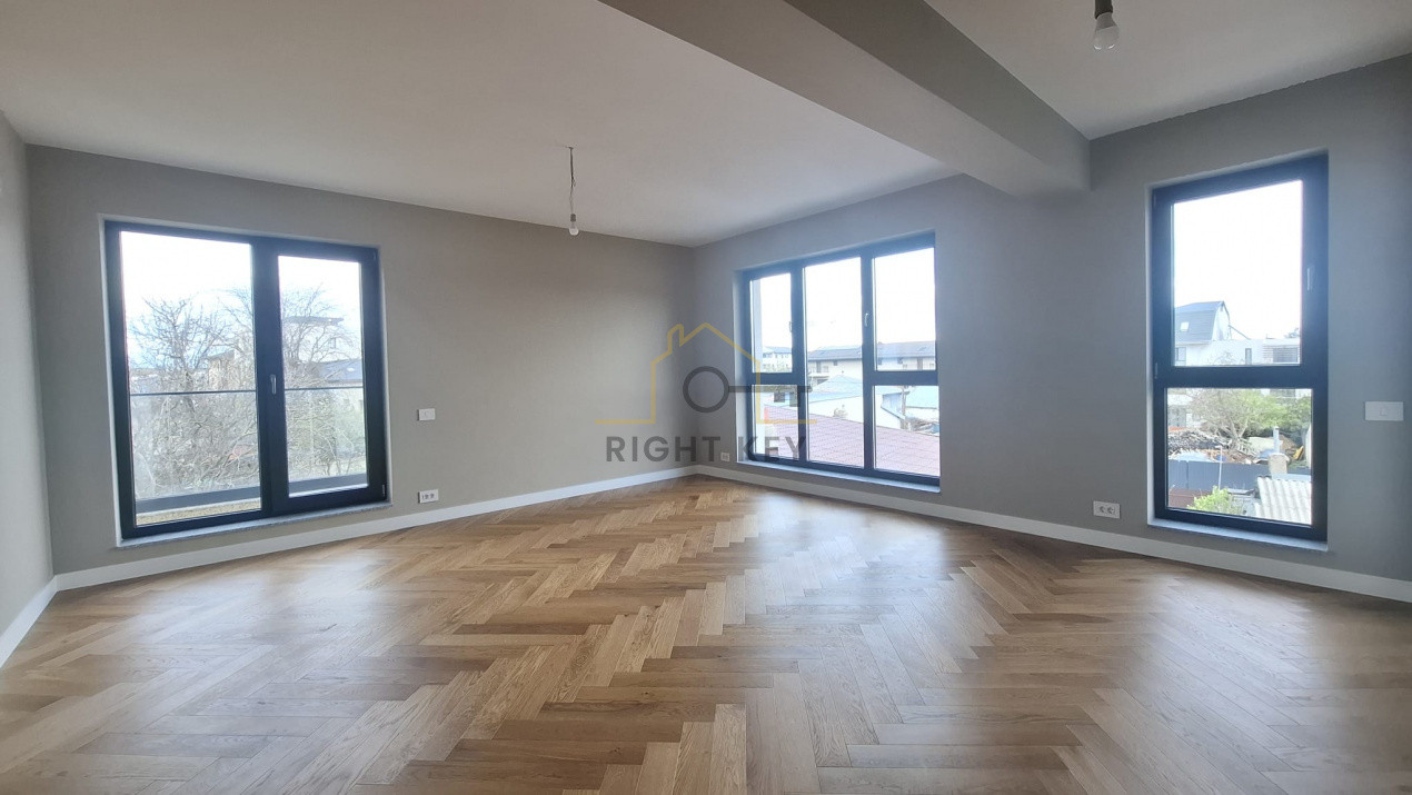 Apartament 3 camere in ansamblu nou/ 85 mp+ terasa 12mp/ Comision 0%