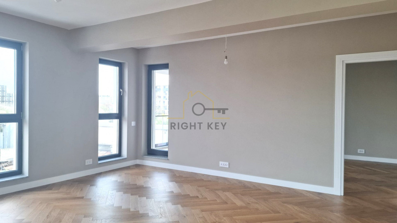 Apartament 3 camere in ansamblu nou/ 85 mp+ terasa 12mp/ Comision 0%