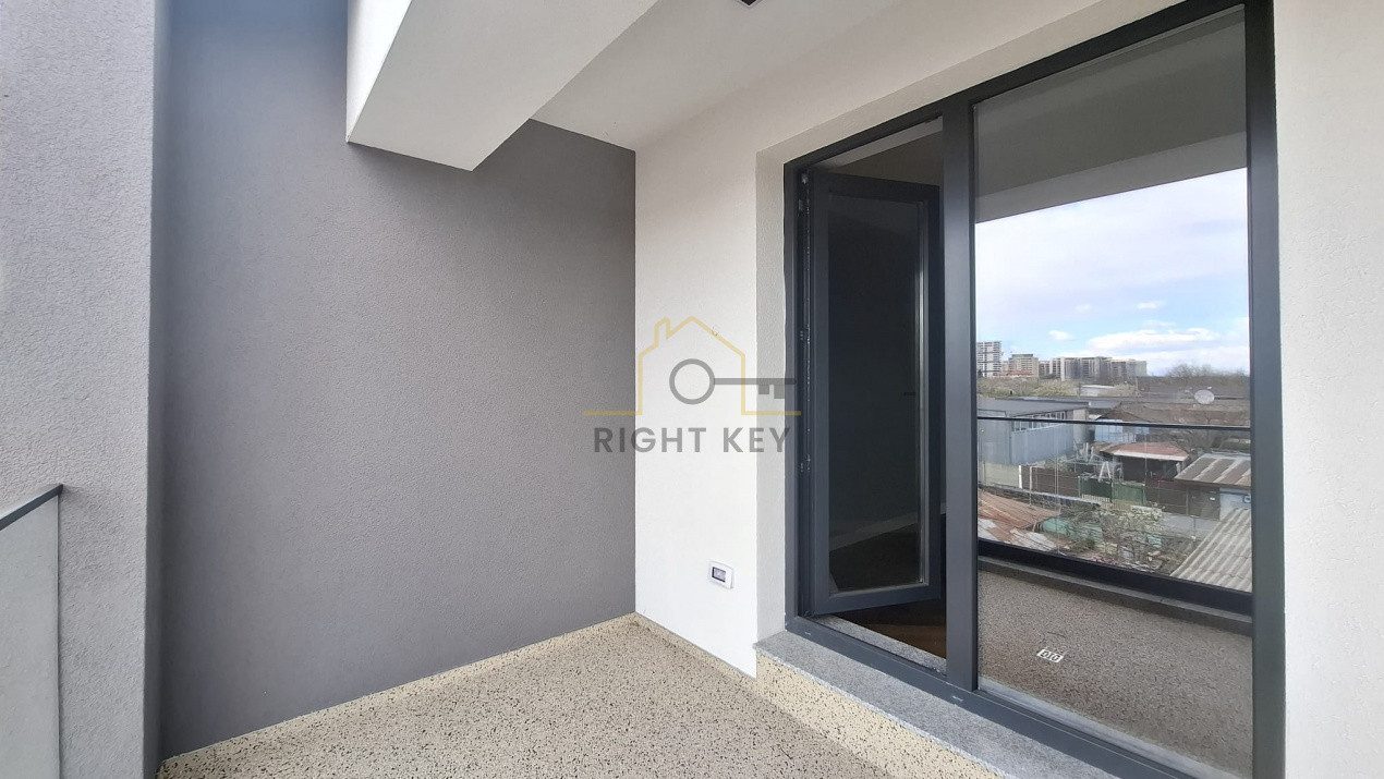 Apartament 3 camere in ansamblu nou/ 85 mp+ terasa 12mp/ Comision 0%