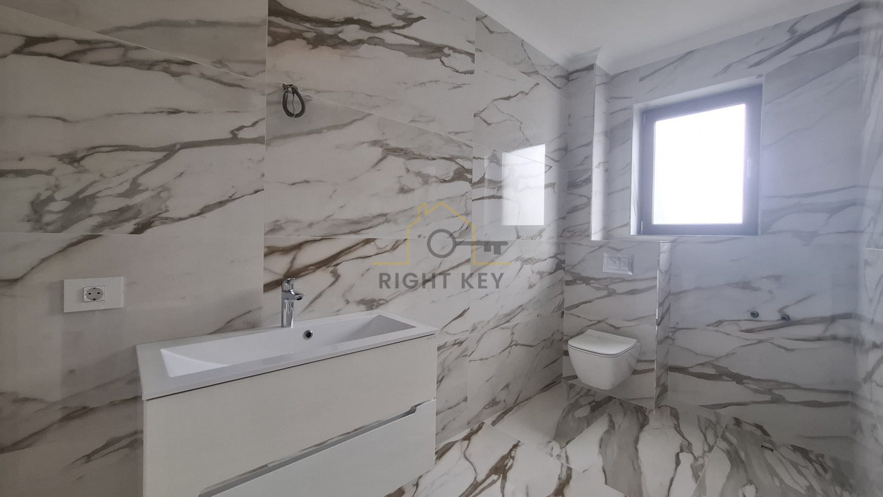 Apartament 3 camere in ansamblu nou/ 85 mp+ terasa 12mp/ Comision 0%