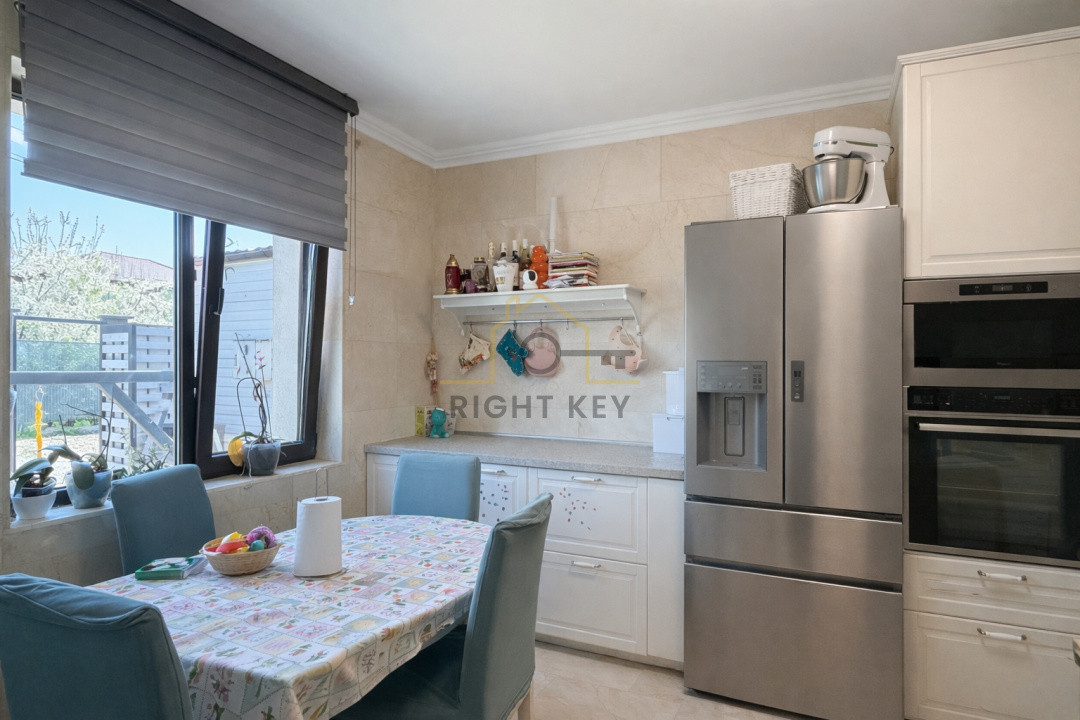 Oportunitate! Vilă P+1, piscină, pompă, panouri, mobilată și utilata! 