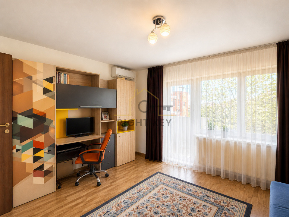Casa Vidra, P+1, 4 cam, 145mp, teren 500, garaj, panouri, 0% comision!