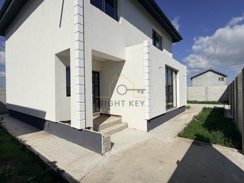 Casa P+1, 4 cam, 350mp teren, toate utilitatile, la rosu! Comision 0%