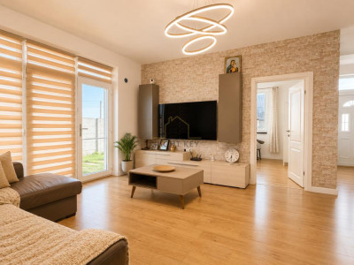 Mutare rapida!Casa parter,4 cam, placa de beton, 500mp teren!Comision0