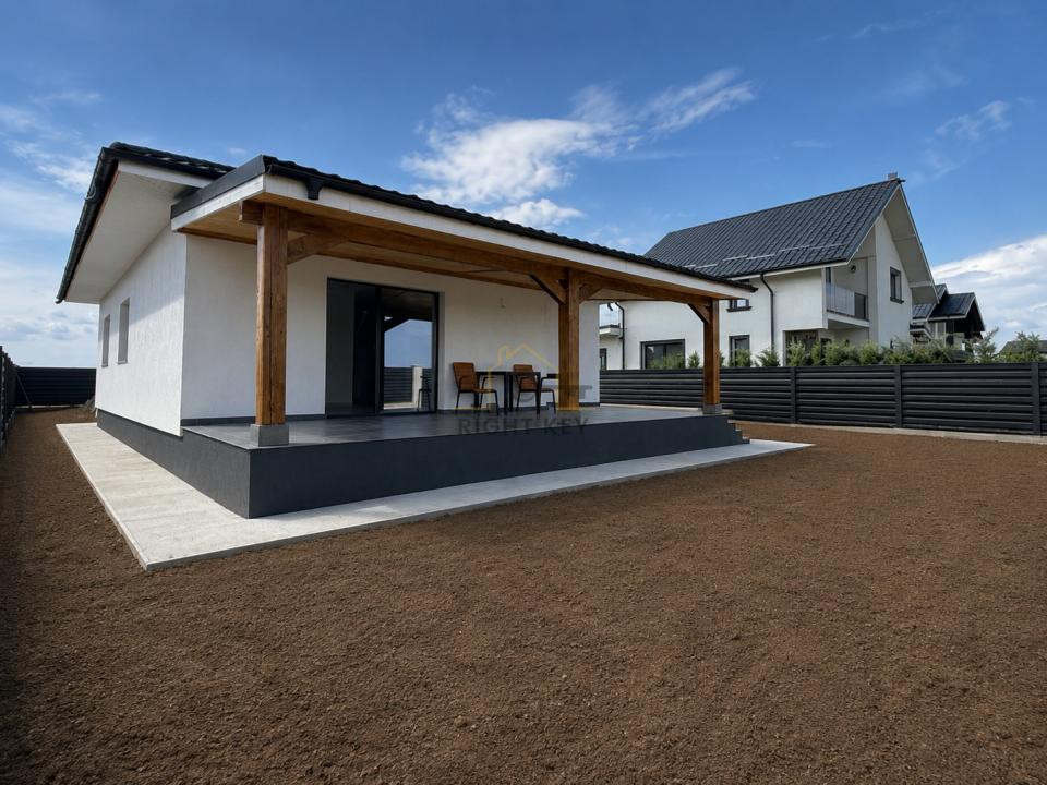 Casa P+Pod, 4 Camere, Placa de beton, STB, Teren 450mp! Comision 0%