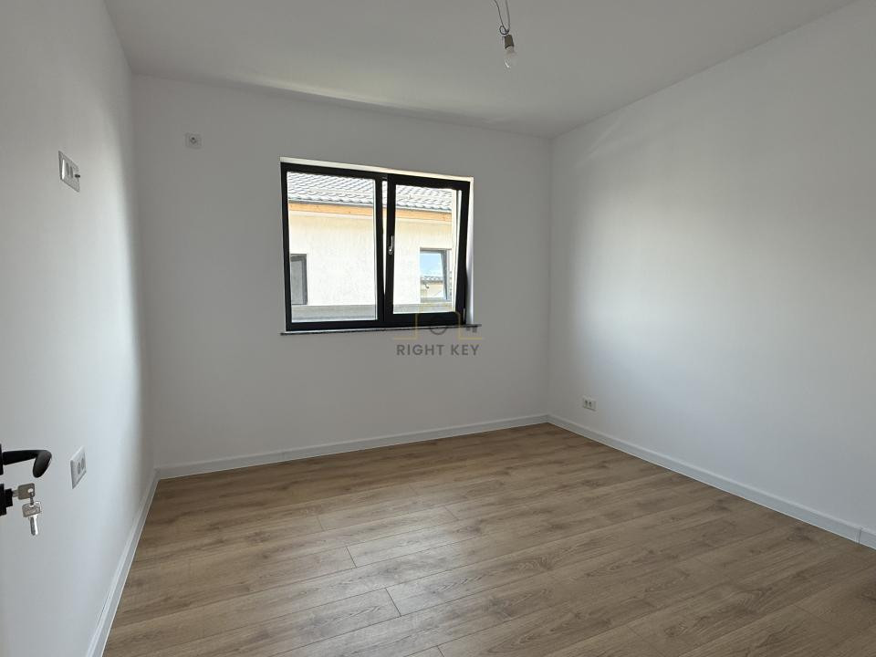 Casa P+Pod, 4 Camere, Placa de beton, STB, Teren 450mp! Comision 0%