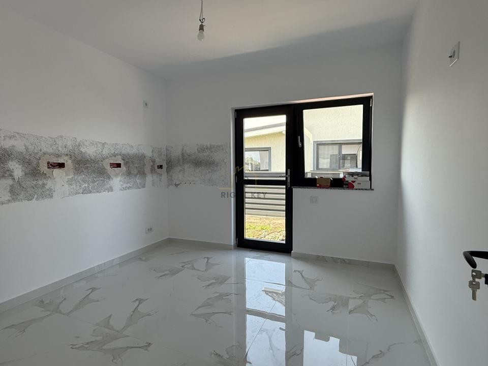 Casa P+Pod, 4 Camere, Placa de beton, STB, Teren 450mp! Comision 0%