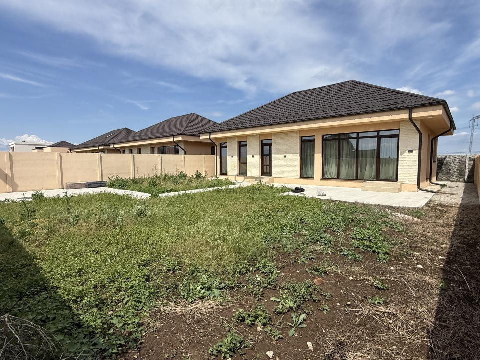 Casa Parter+Pod, 3 Camere, T: 500mp, Cartier Rezidential! Comision 0%!