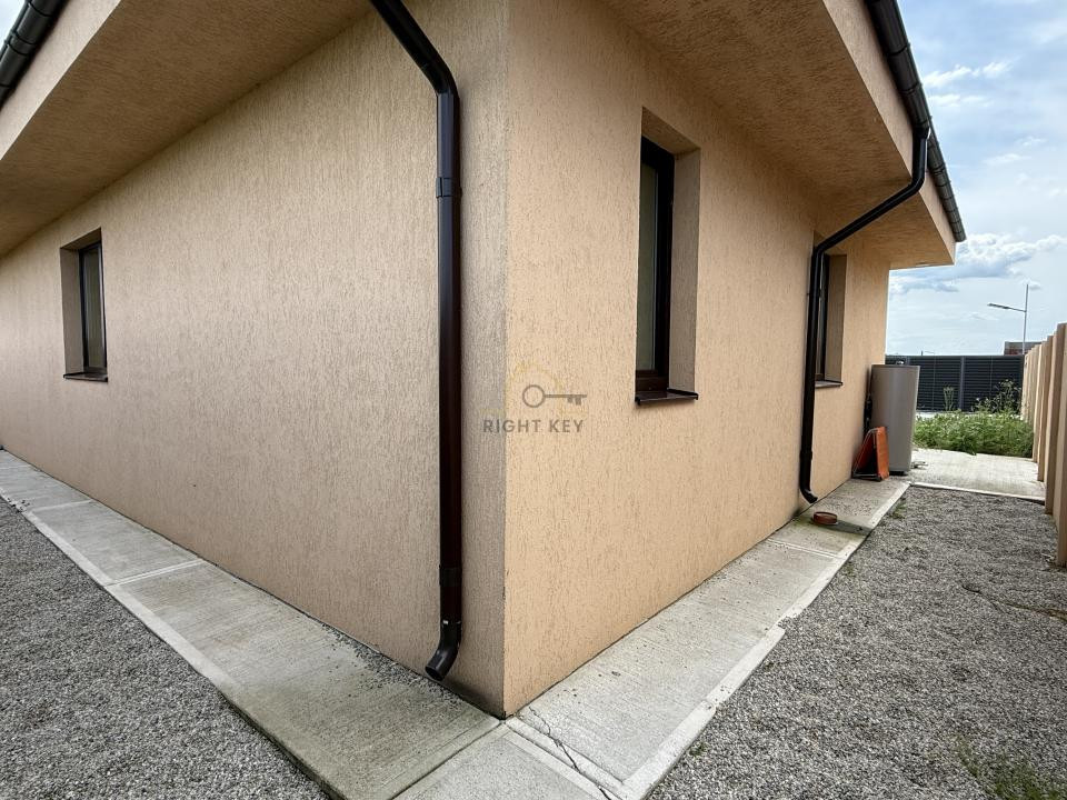 Casa Parter+Pod, 3 Camere, T: 500mp, Cartier Rezidential! Comision 0%!
