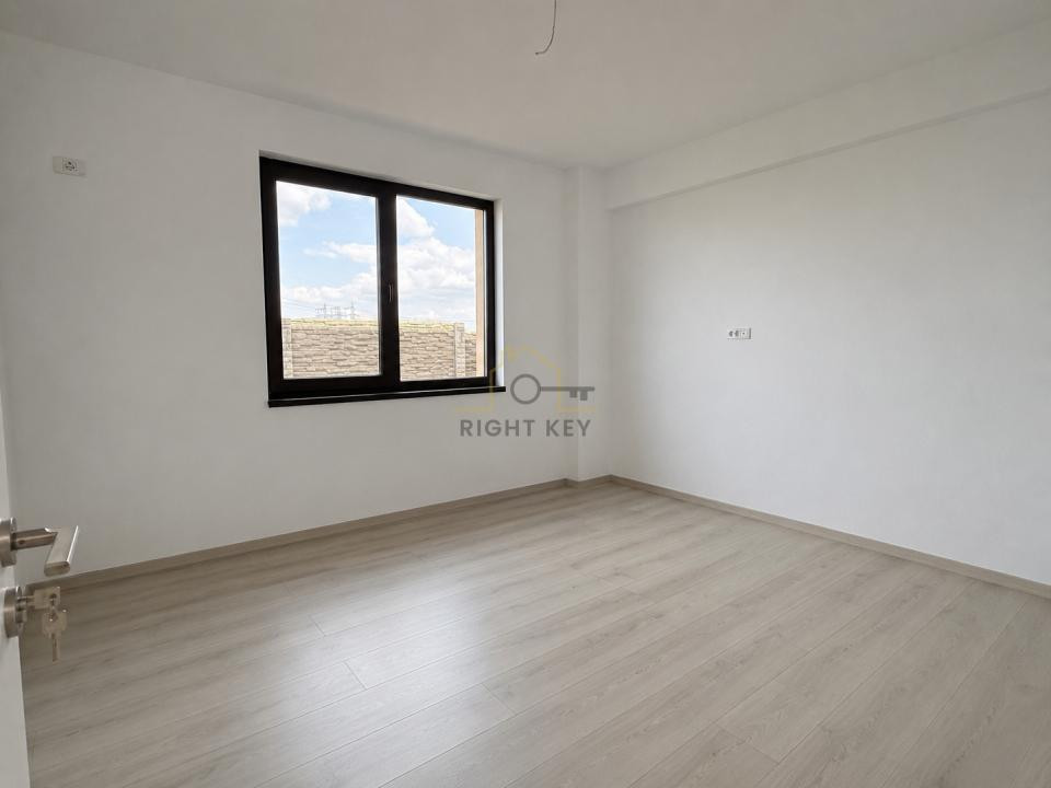 Casa Parter+Pod, 3 Camere, T: 500mp, Cartier Rezidential! Comision 0%!
