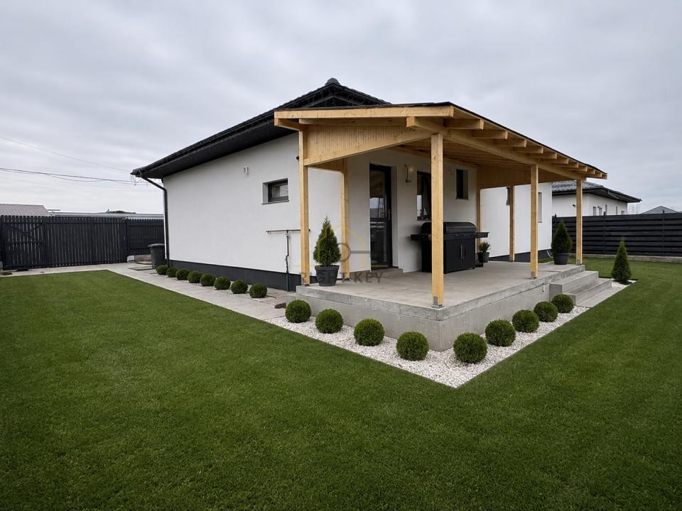 Casa parter P+pod, placa de beton, 4 cam, 340mp teren! Comision 0%