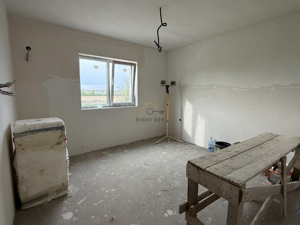 Oportunitate! Casa P+Pod, Placa, 3 Camere, Teren 400M! Comision 0%!