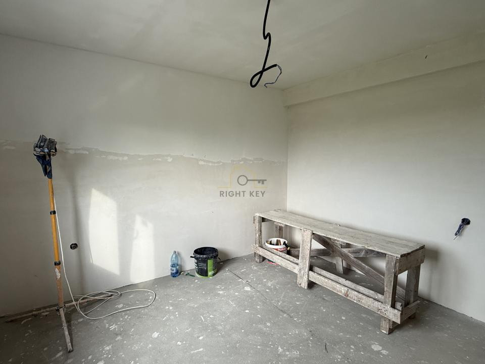 Oportunitate! Casa P+Pod, Placa, 3 Camere, Teren 400M! Comision 0%!