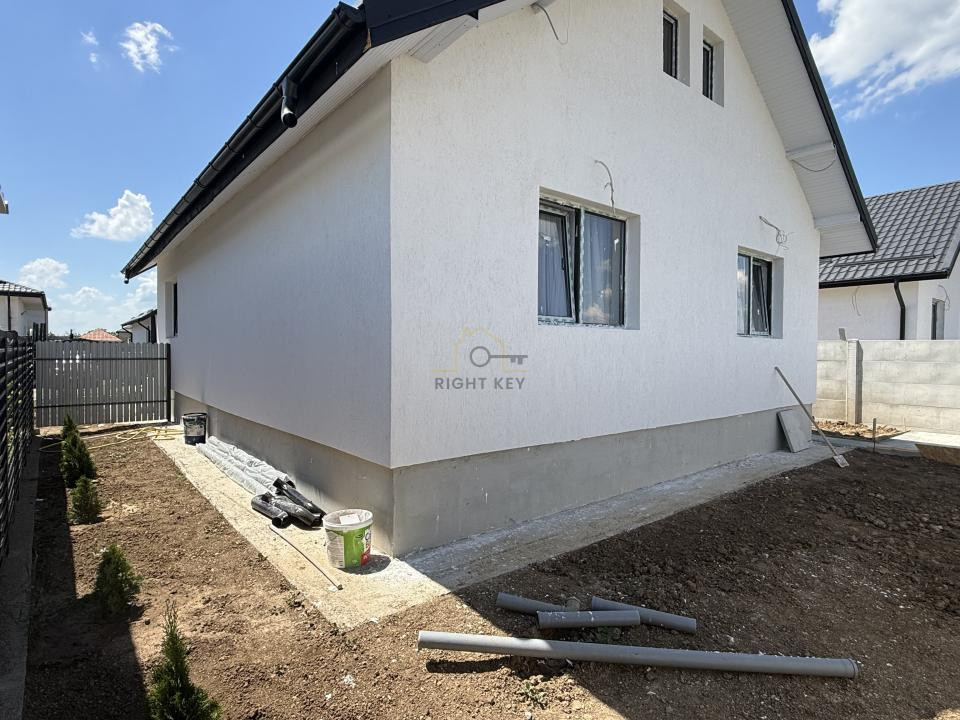 Super Pret! Casa P+pod placa, teren 250mp, clinceni! Comision 0%!