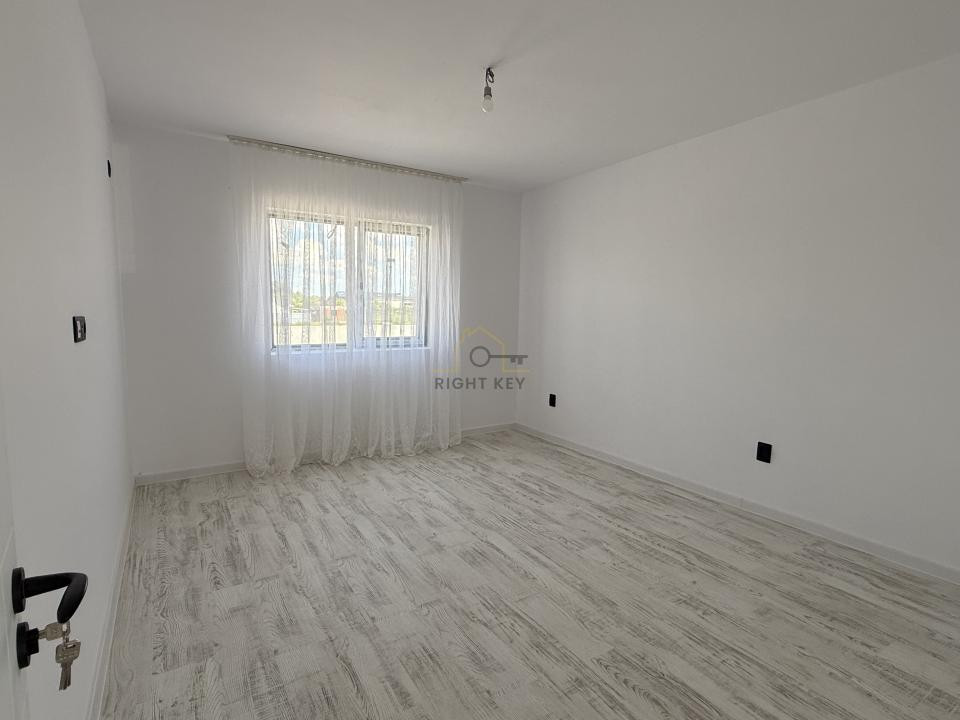 Super Pret! Casa P+pod placa, teren 250mp, clinceni! Comision 0%!