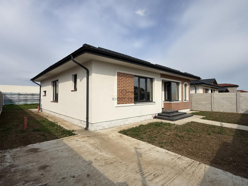 Casa Dragomiresti-Deal, P+Pod, 4 Cam, STB, Teren: 500mp! Comision 0%!