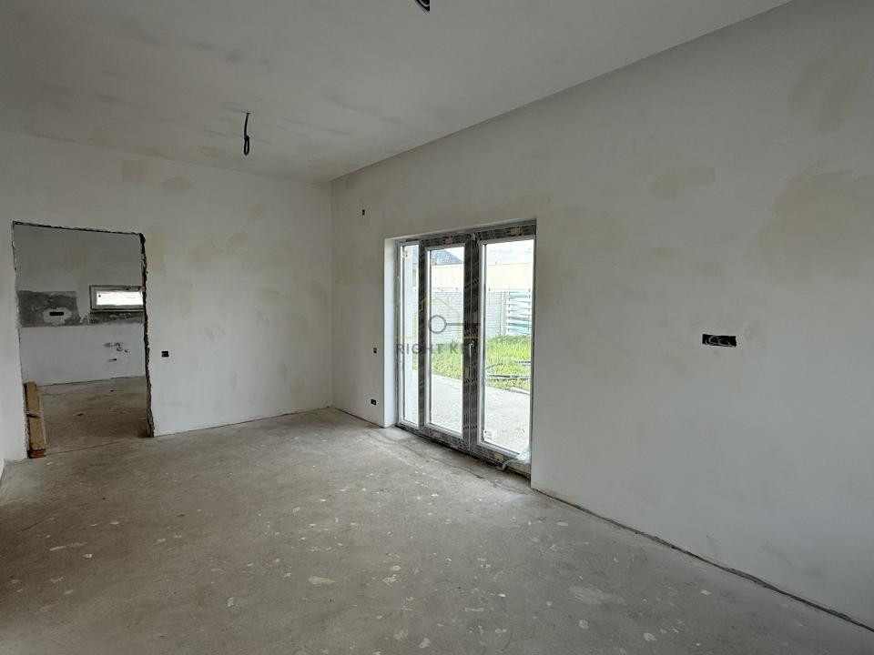 Casa Dragomiresti-Deal, P+Pod, 4 Cam, STB, Teren: 500mp! Comision 0%!