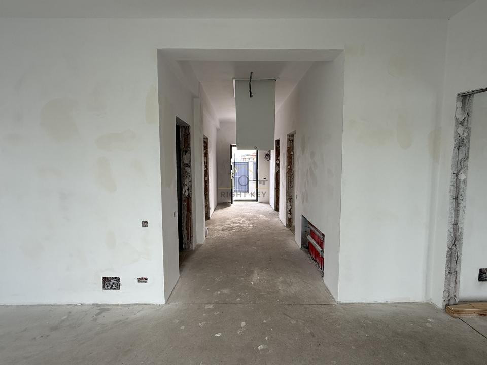 Casa Dragomiresti-Deal, P+Pod, 4 Cam, STB, Teren: 500mp! Comision 0%!