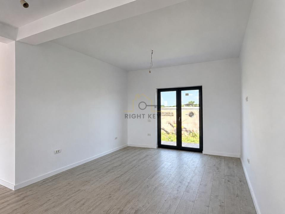 Casa parter, 4 cam, 400mp teren, toate utilitățile, asfalt! Comision0%