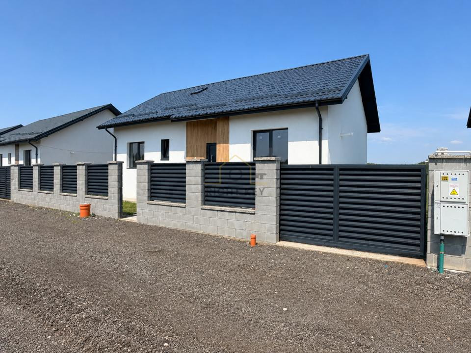 Casa parter, 4 cam, 400mp teren, toate utilitățile, asfalt! Comision0%